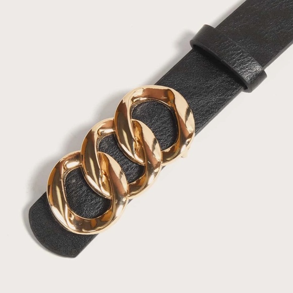 Plus Vegan Leather Chain Belt - Picture 6 of 11